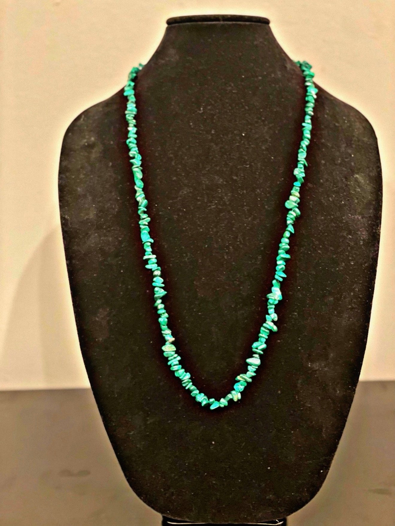 Beautiful Malachite ( Crystal Chain )