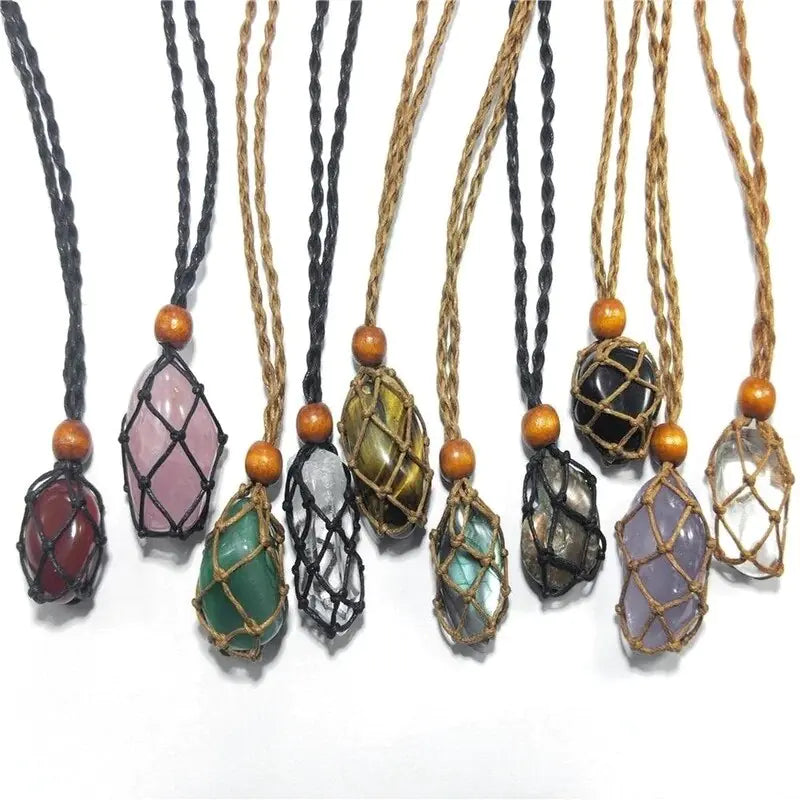 7 Piece Chakra Set Crystal Necklace ( Reiki Healing)