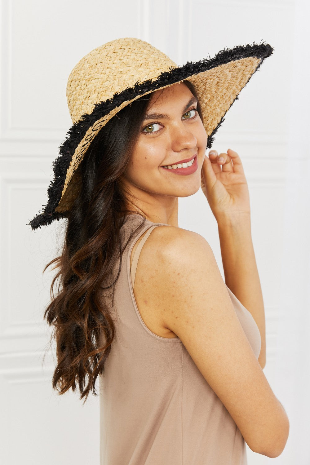 Maataji presents ( Fame Sunshine Straw Fringe Hat )